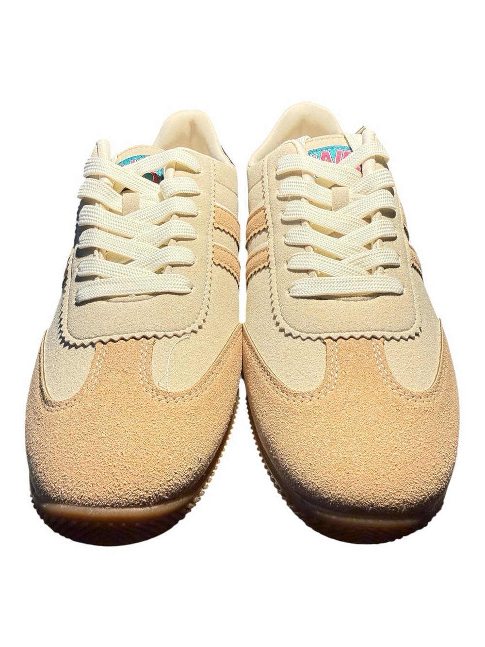 Not Rated Budapest Women’s Sneakers Off White Size 10 NIB